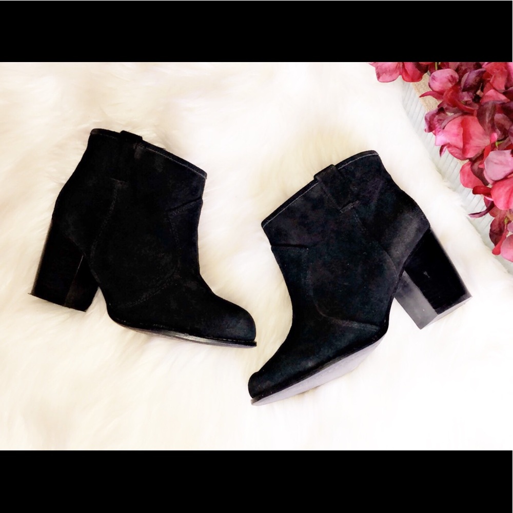 SPLENDID Suede Ankle Block Heel Bootie